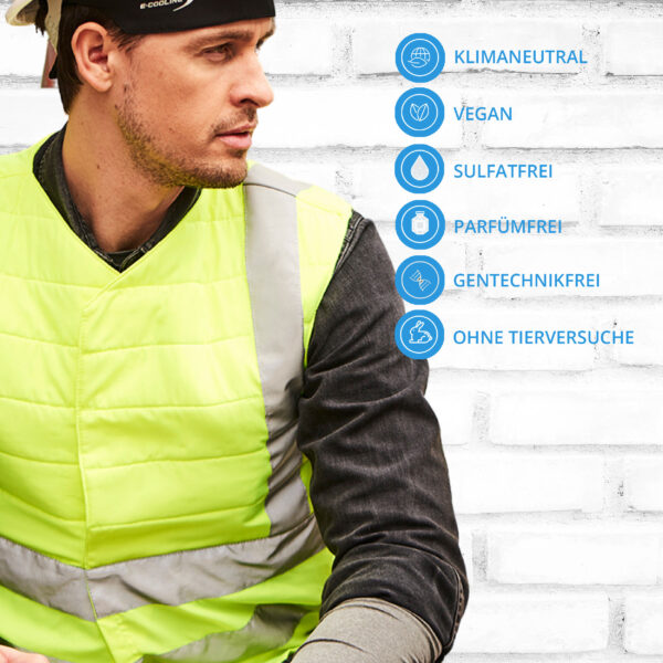 Aufzählung der Produktvorteile - Bauarbeiter trägt Signalweste SX3
