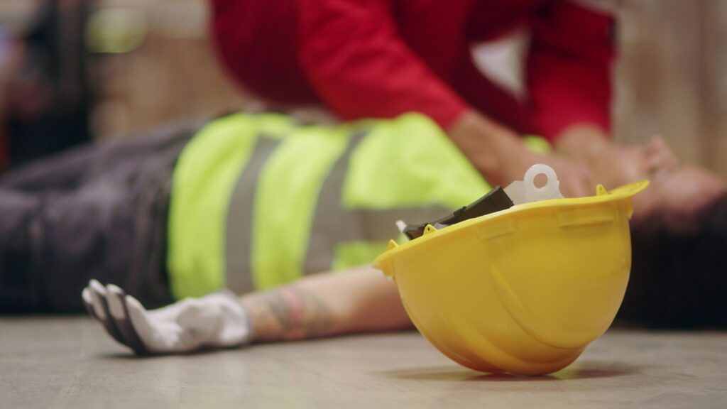 WHO fordert Hitzeschutz-Arbeiter kollabiert aufgrund von Hitze