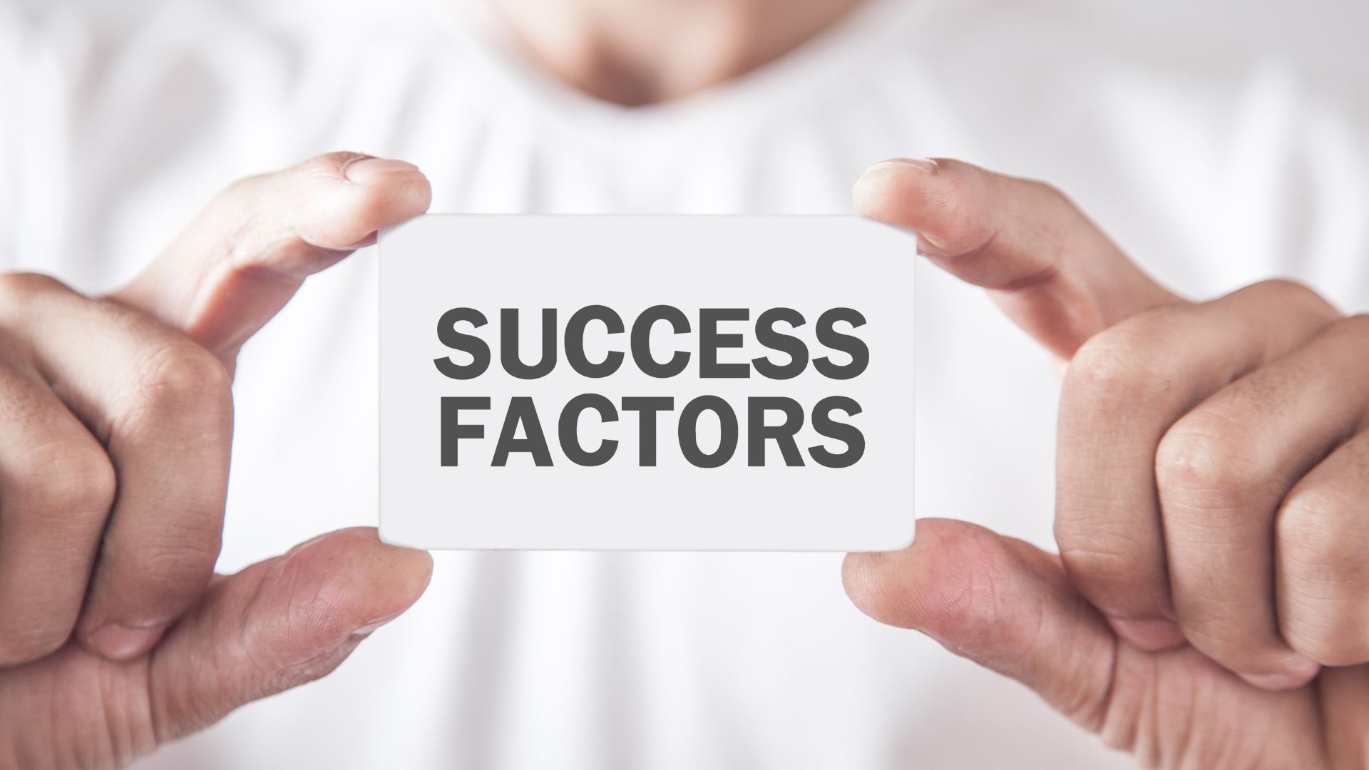 Schild Success Factors: Erfolgsfaktor Kühlkleidung